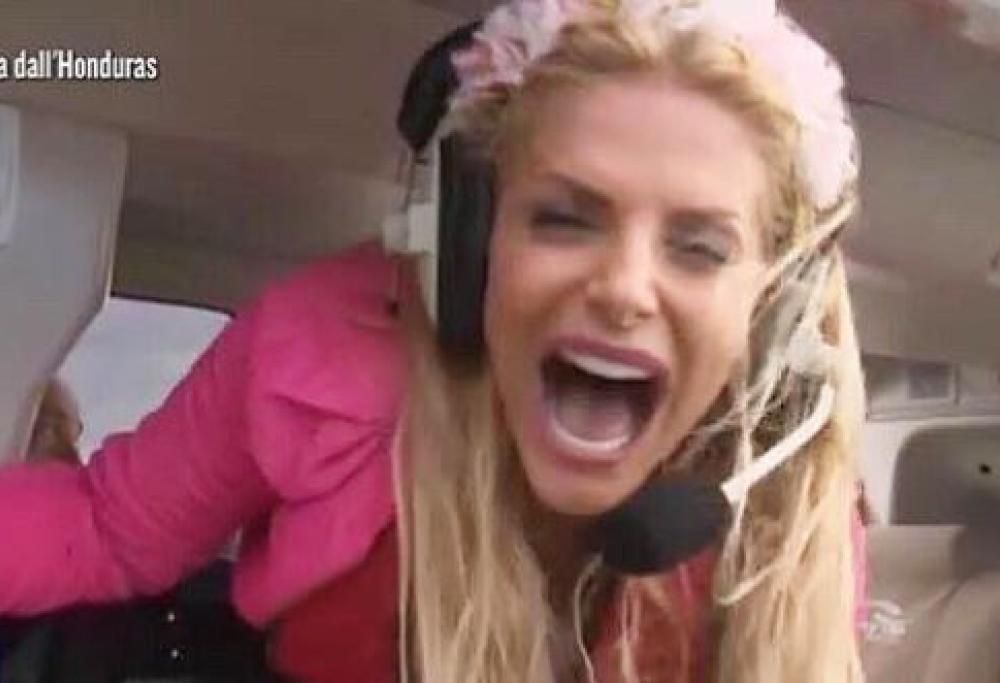 Francesca Cipriani ha un attacco di panico all’Isola dei Famosi: “Non voglio morire!”