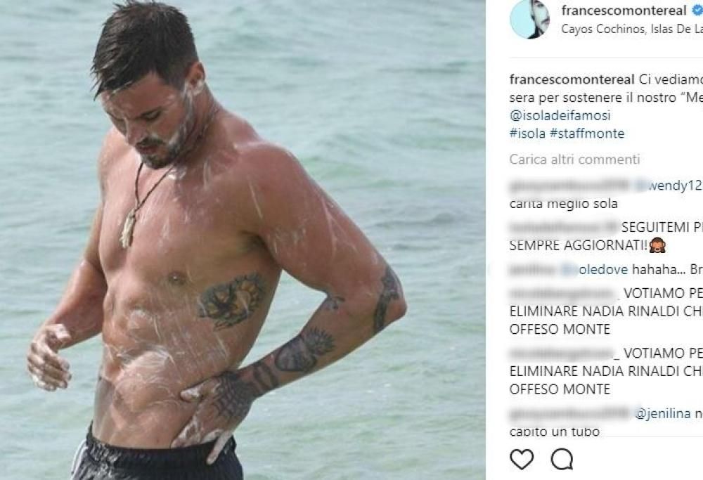 Francesco Monte e Marco Ferri, bagno sexy sull’Isola dei Famosi