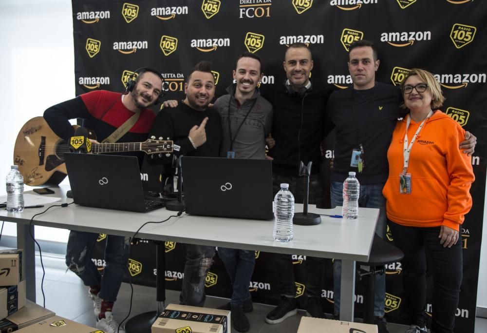 Le foto della puntata speciale di 105 Take Away dal centro di distribuzione Amazon di Passo Corese
