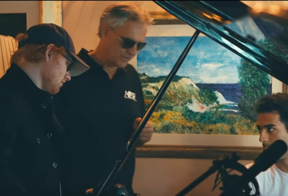 Ed Sheeran e Andrea Bocelli assieme per “Perfect Symphony”: ecco il video del duetto