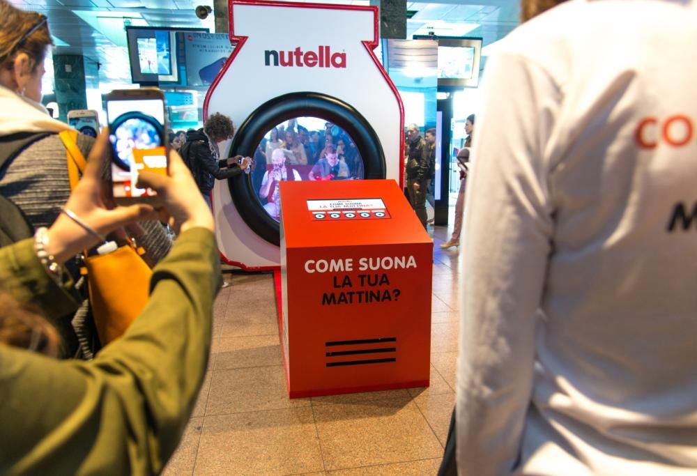 Tutte le mattine la stessa musica? Non oggi a Milano grazie a Nutella!