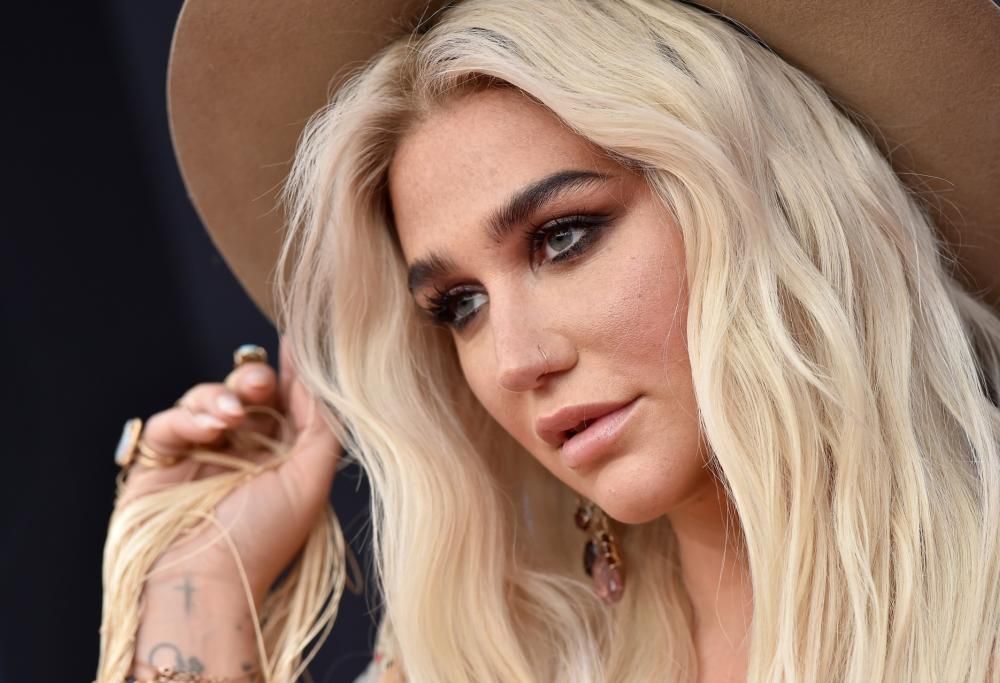 Dr. Luke ha abusato anche di Katy Perry? L’accusa arriva da Kesha