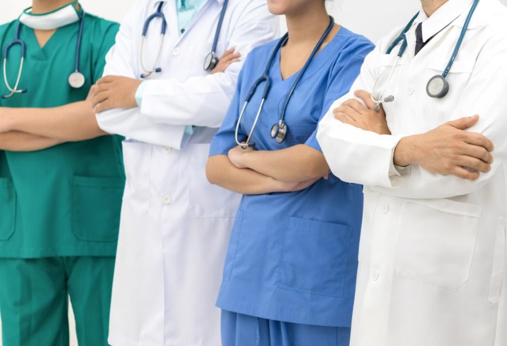 500 medici canadesi rifiutano l’aumento di stipendio, considerandolo ingiusto