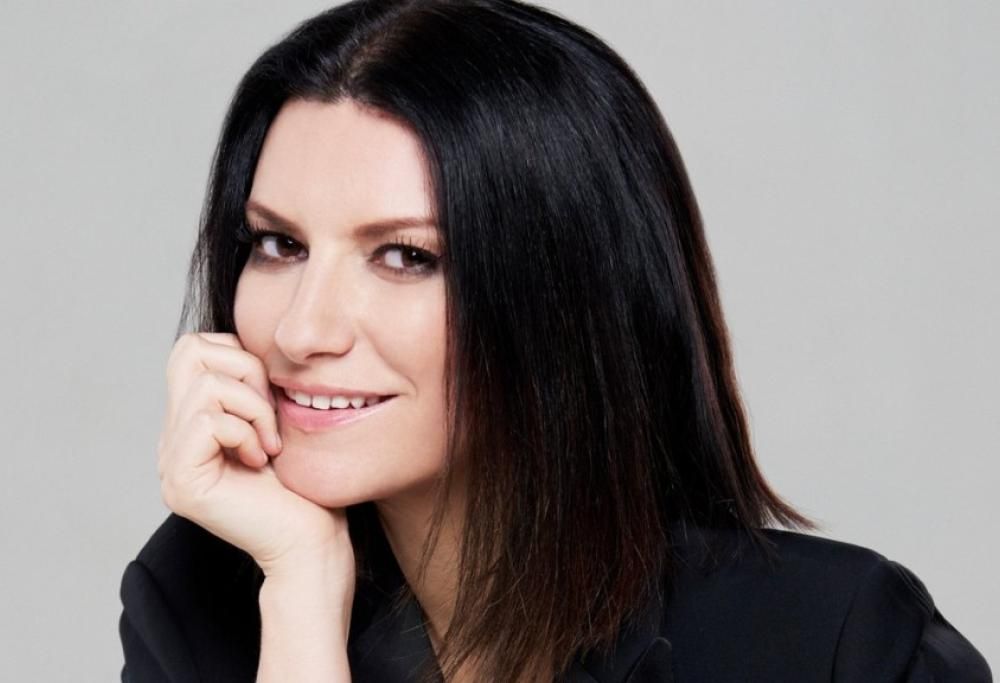 “Frasi a metà”, il nuovo singolo di Laura Pausini