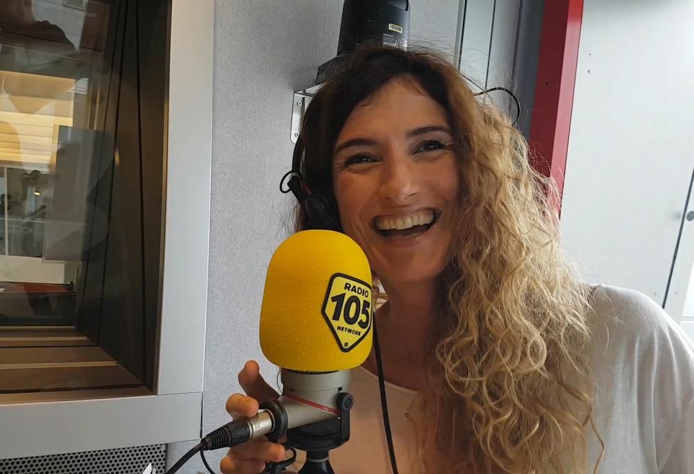 Nina Palmieri canta Venditti a 105 Take Away