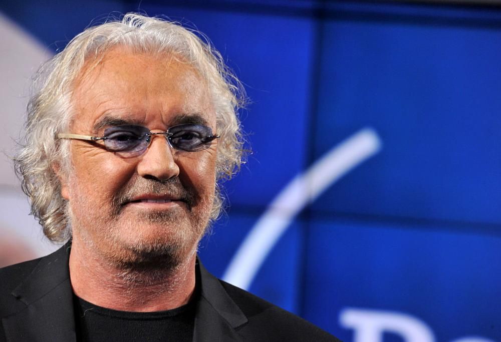 Flavio Briatore contro “il turismo delle ciabatte”