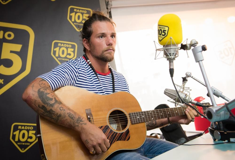 Enrico Nigiotti a 105 Mi Casa