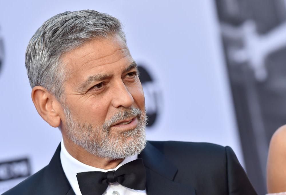 George Clooney ha fatto un incidente in Sardegna: ricoverato in ospedale
