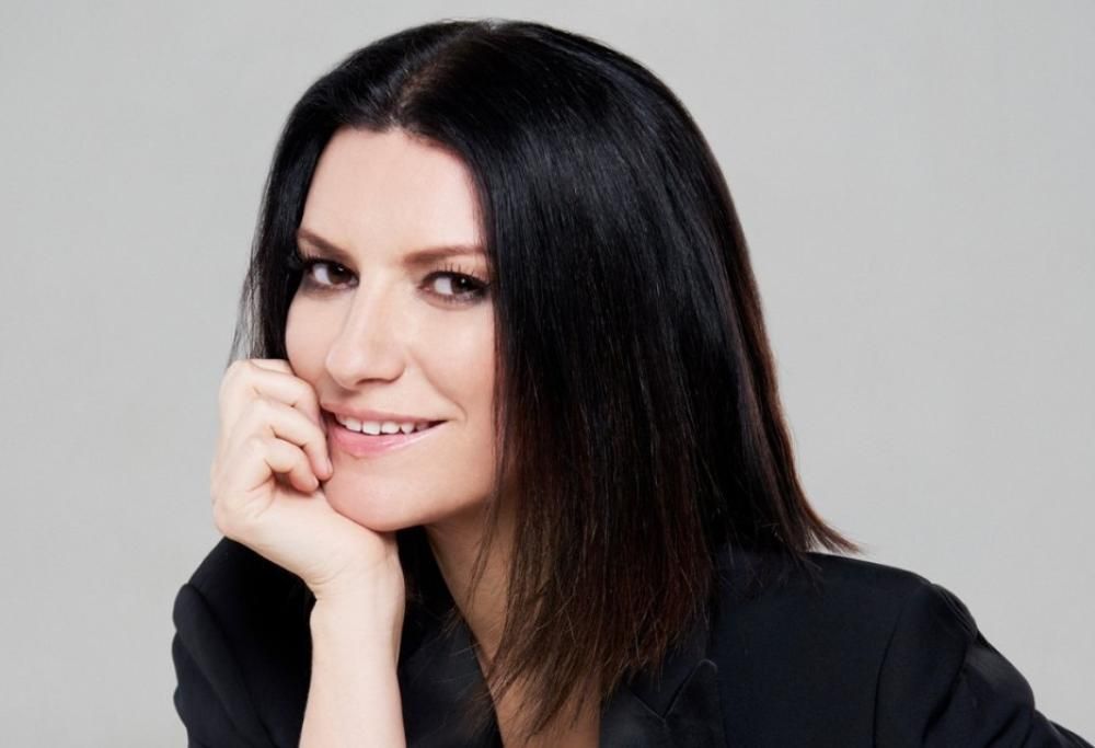 Laura Pausini, esce oggi “Fatti sentire ancora”