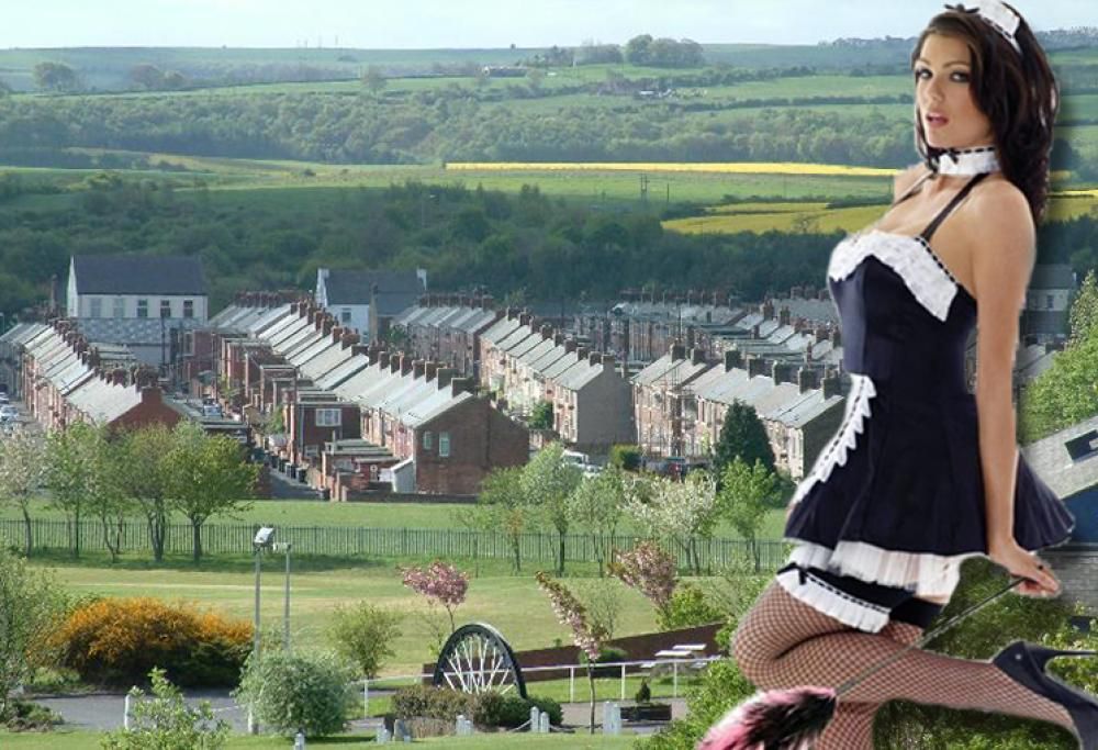 Il paese non ha fondi: donna delle pulizie pulirà la città