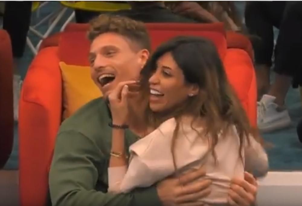 GF16: è nata la prima coppia