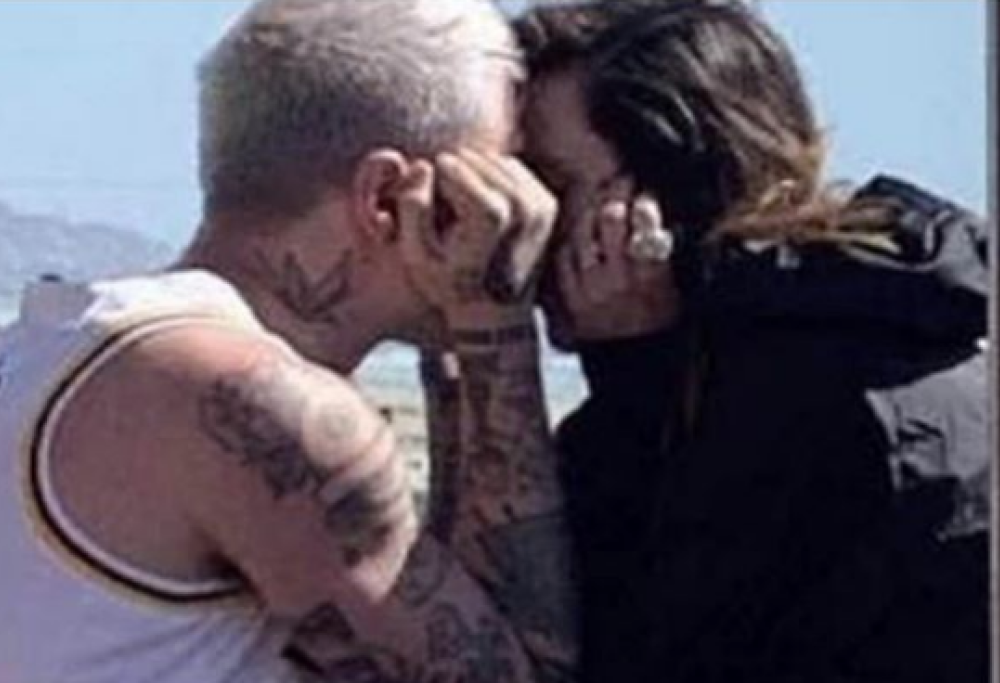 Scatta il bacio tra Benji e Bella Thorne: è scoppiato l’amore?