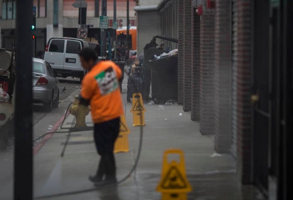 San Francisco ricoperta da feci umane, arrivano le pattuglie della cacca!