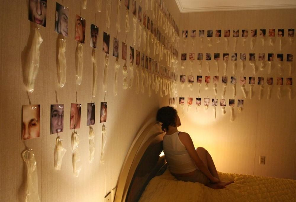 Ragazza norvegese colleziona condom… usati! Ecco la sua storia