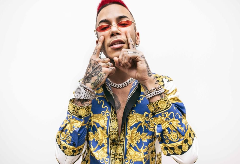 Sfera Ebbasta contro gli stereotipi sulla trap: “Diventa presto sinonimo del male”