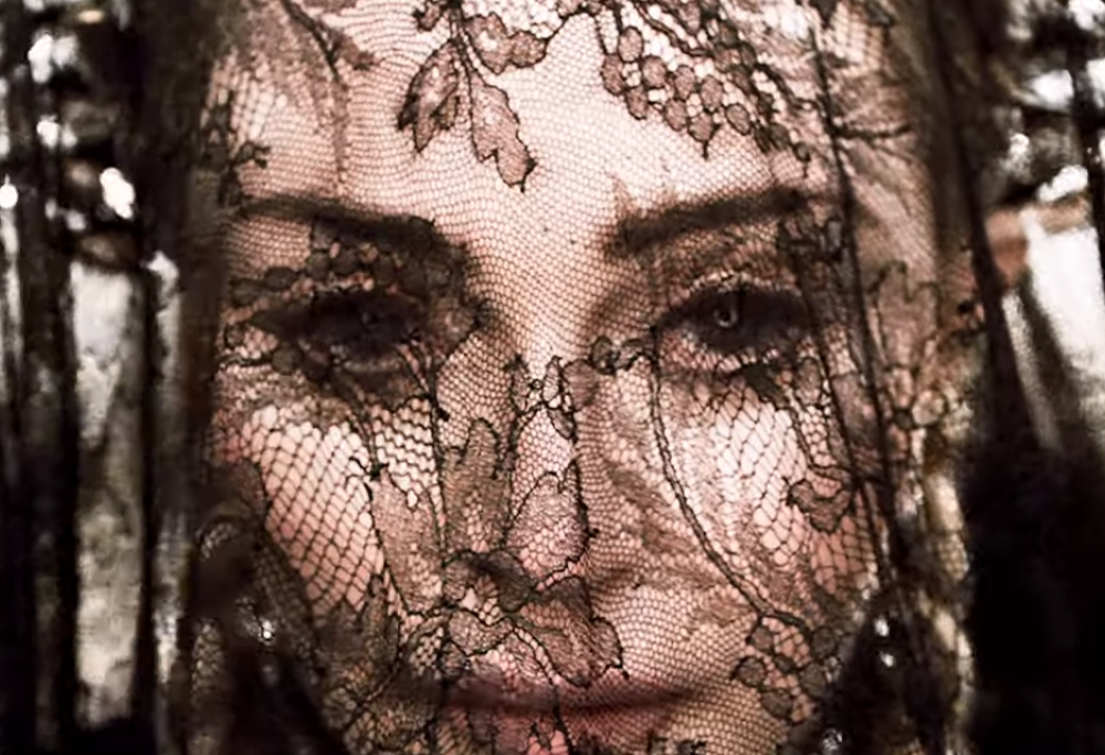 Madonna: ecco il video del nuovo singolo “Dark Ballet”