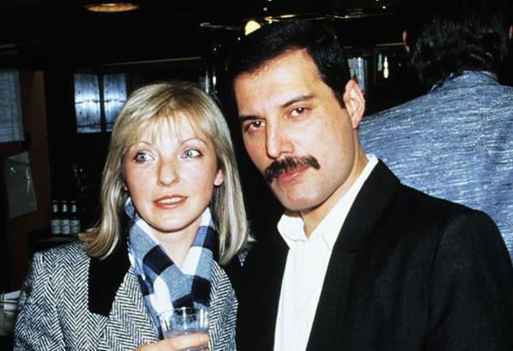 “Freddie (Mercury) mi ha lasciato troppe cose da affrontare”: lo sfogo di Mary Austin