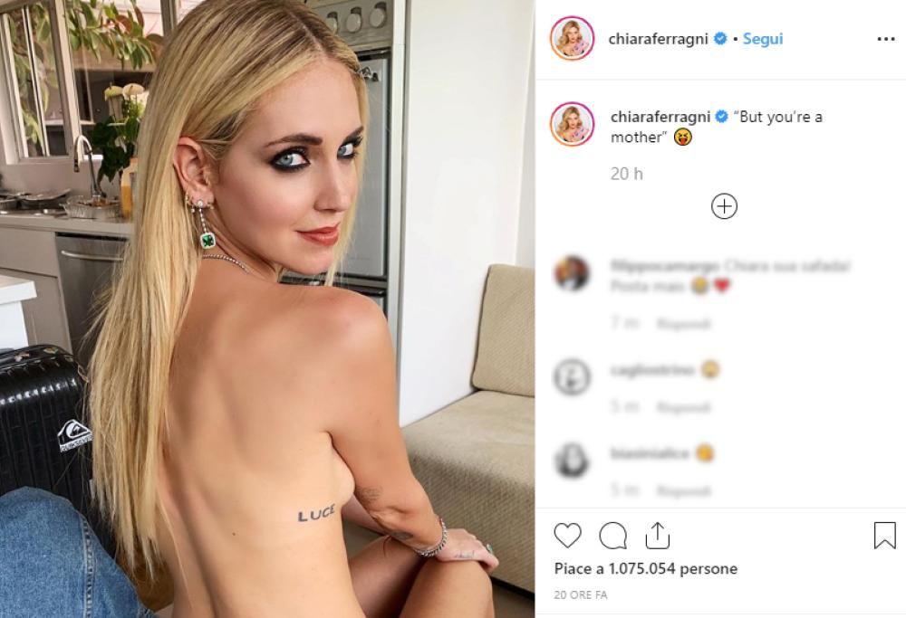 Chiara Ferragni si mostra senza veli per dare una lezione agli haters
