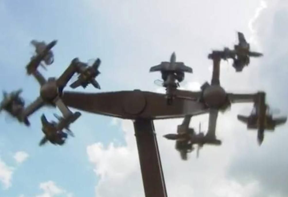 Parco dei divertimenti tedesco costretto a chiudere  la sua attrazione che somiglia a una svastica!