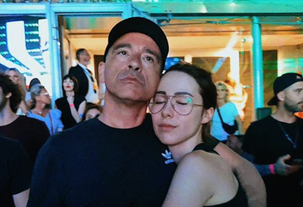 Eros Ramazzotti difende la figlia Aurora: “Non è raccomandata”