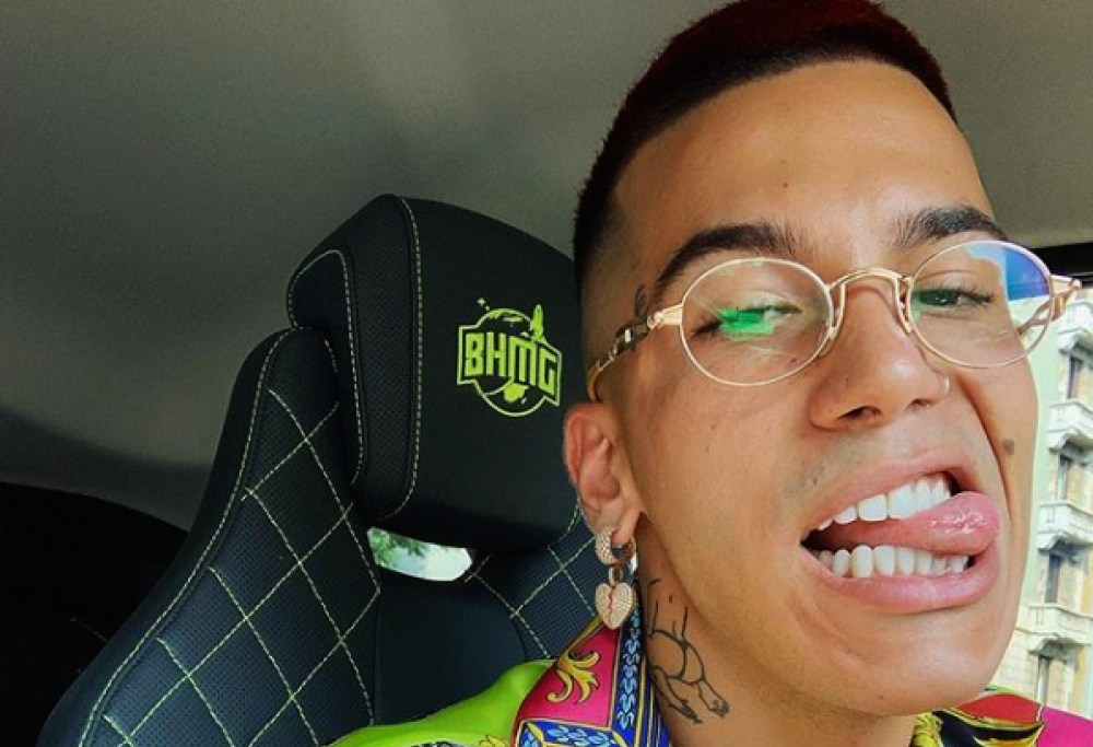 Sfera Ebbasta: “Mi chiedo se chi mi ha sempre preso per il c**o sia riuscito a realizzarsi nella vita”