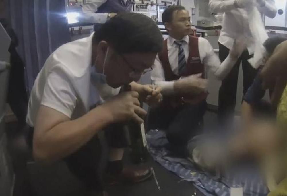 Dottore salva la vita a un uomo succhiando 800ml di urina dalla sua vescica