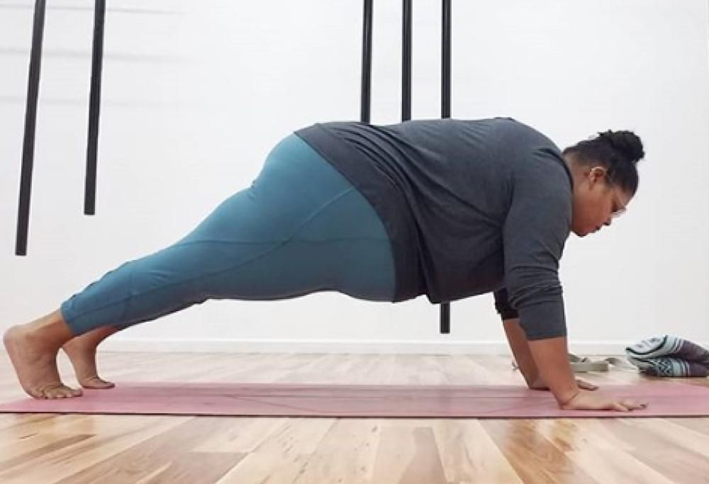 Jessica Rihal sconfigge gli stereotipi con il suo yoga