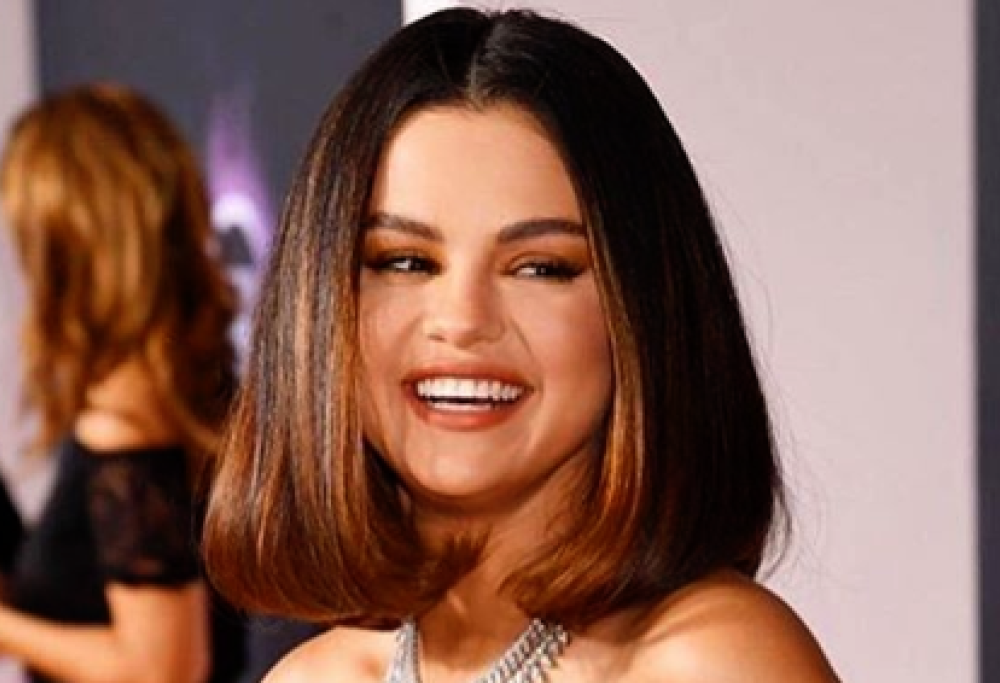 Selena Gomez ha un attacco di panico poco prima di salire sul palco degli AMAs 2019