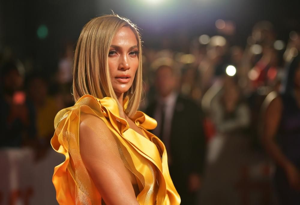 Jennifer Lopez invita un’infermiera sua fan a un concerto (quando si potranno fare)