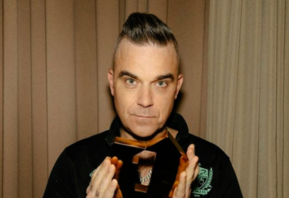 Robbie Williams: “Mia figlia Teddy ha più talento di me”