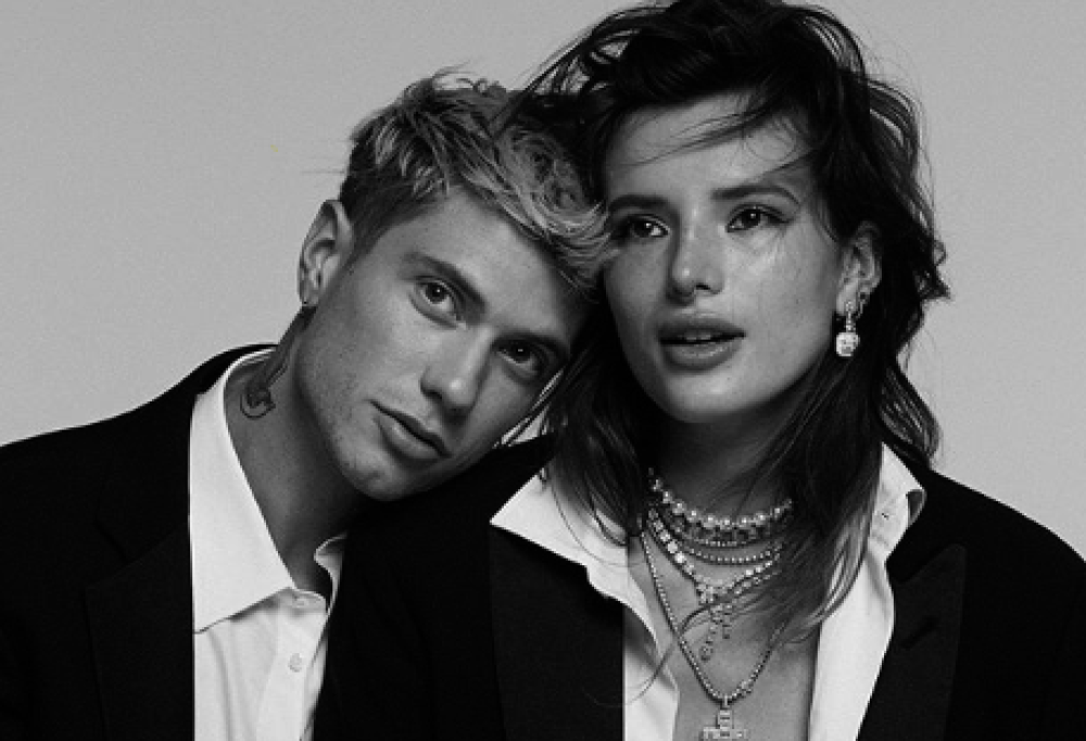 Bella Thorne: “Benji si lamenta perché si eccita quando mi vede”