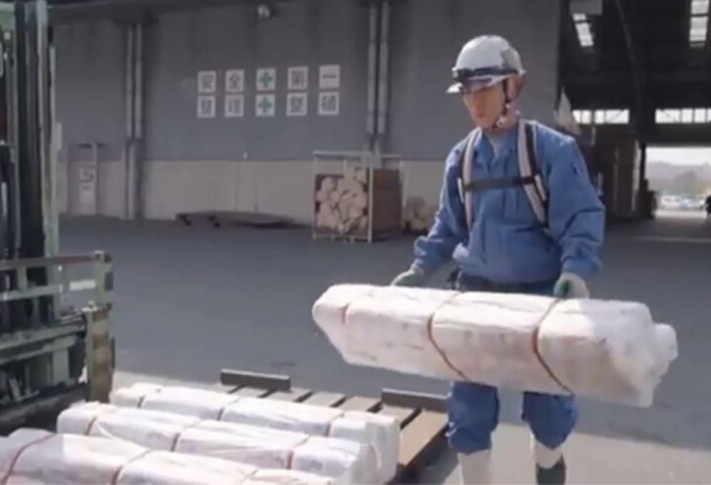 Gli anziani in Giappone continuano a lavorare grazie a un esoscheletro!