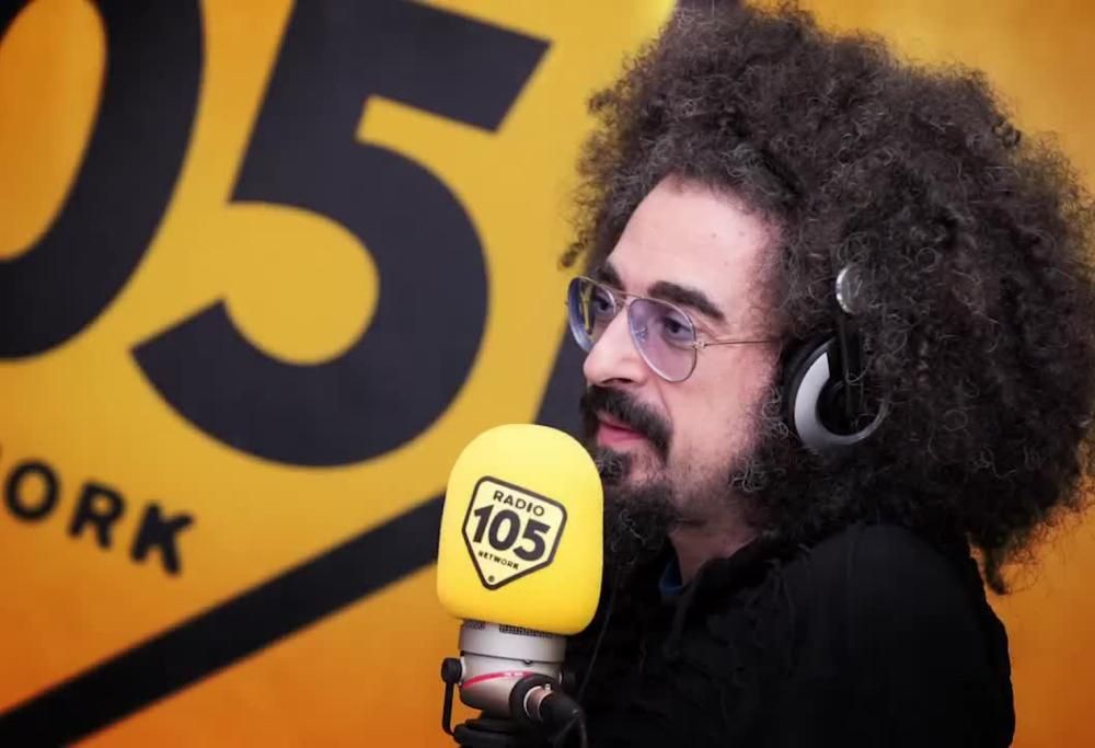 Caparezza a 105 Mi Casa: “Jovanotti? Lo stimo e lo trovo molto coraggioso”