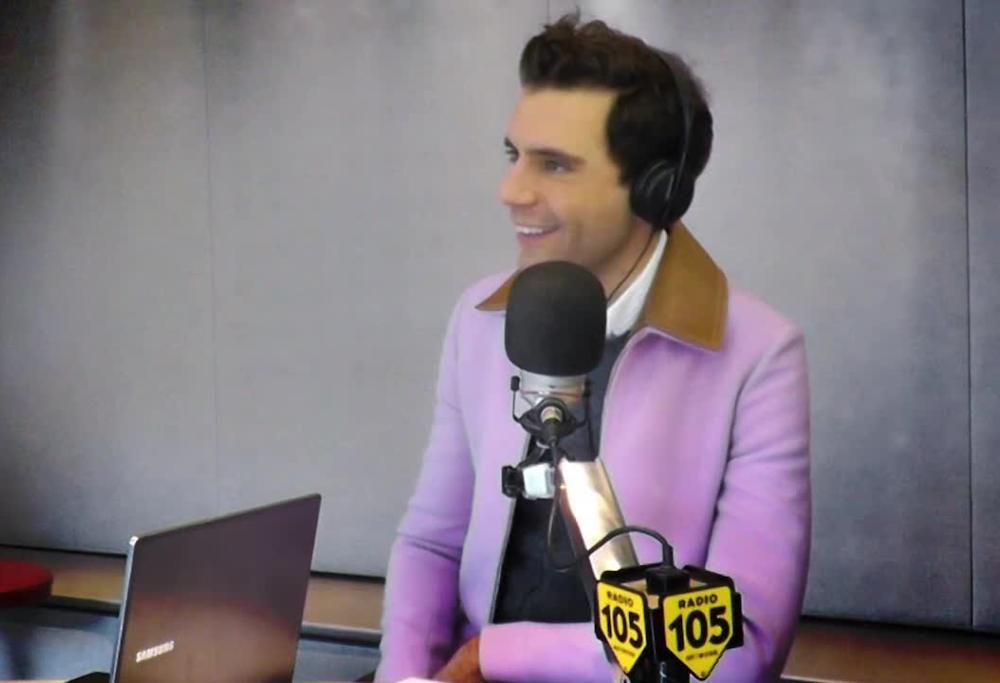 Mika a 105 Friends: “La mia carriera e’ un po’ strana ma mi diverto tantissimo”