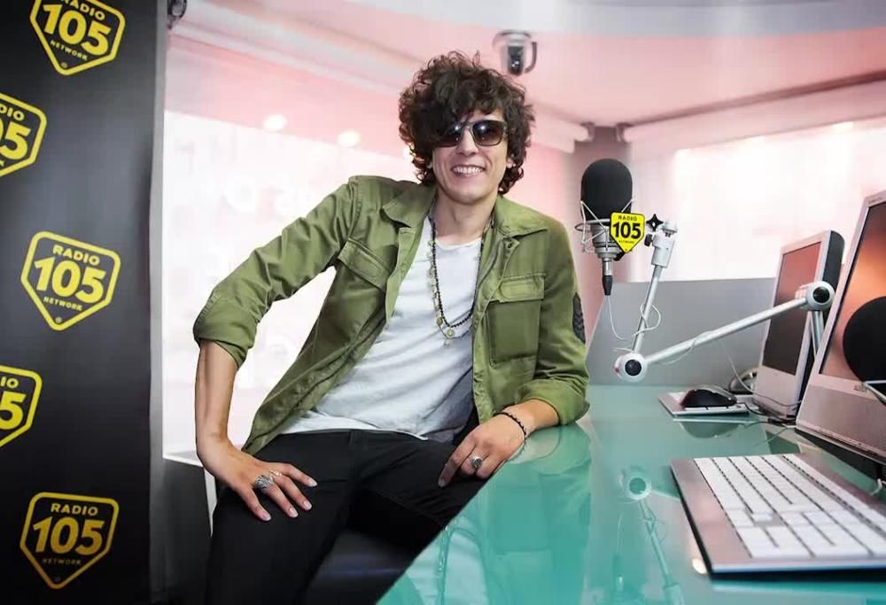 Ermal Meta a 105 Friends: “Ascoltando la radio ho deciso di raccontare delle cose sulla mia vita”