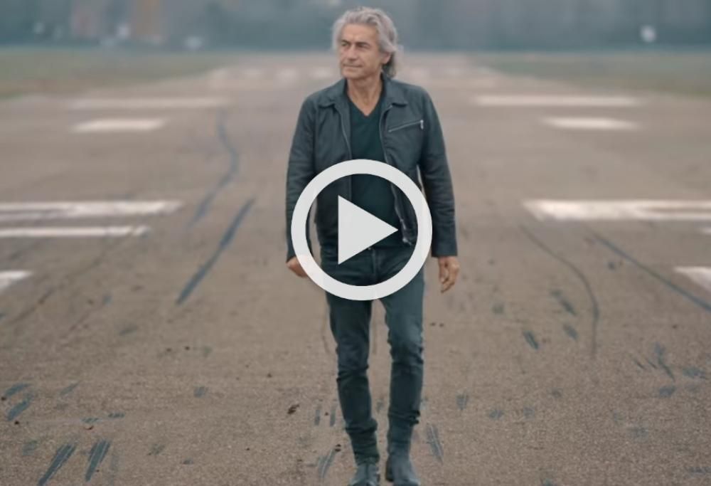 Ligabue annuncia il concerto evento per festeggiare 30 anni di carriera