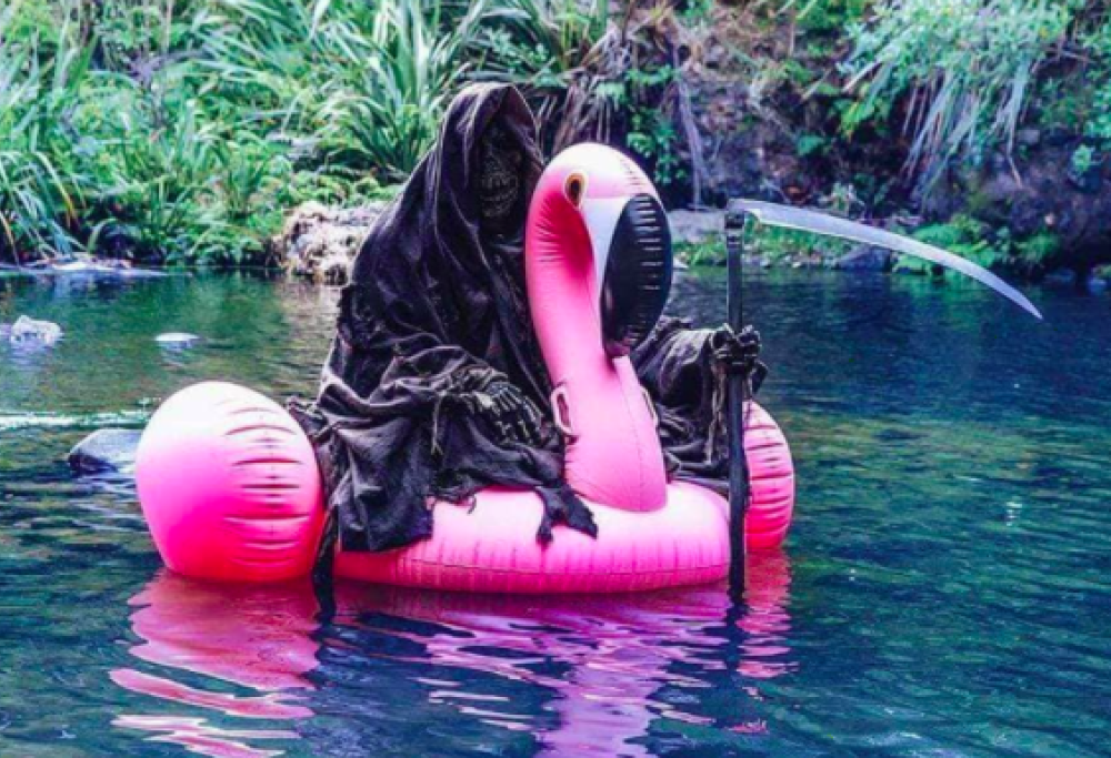 Se la “Morte” avesse Instagram, le sue foto sarebbero così