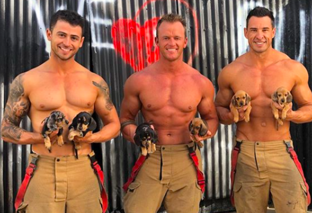 È tornato il calendario dei pompieri australiani 2021 (finalmente)