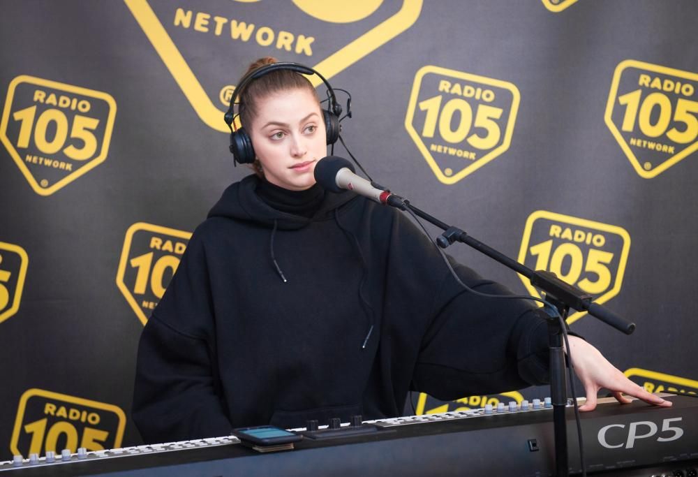 Betta Lemme a 105 Night Express, le foto