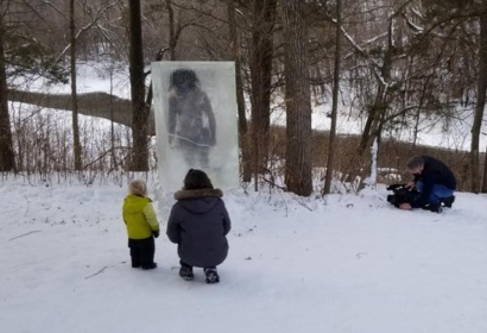 Un uomo delle caverne rinchiuso nel ghiaccio è comparso a Minneapolis