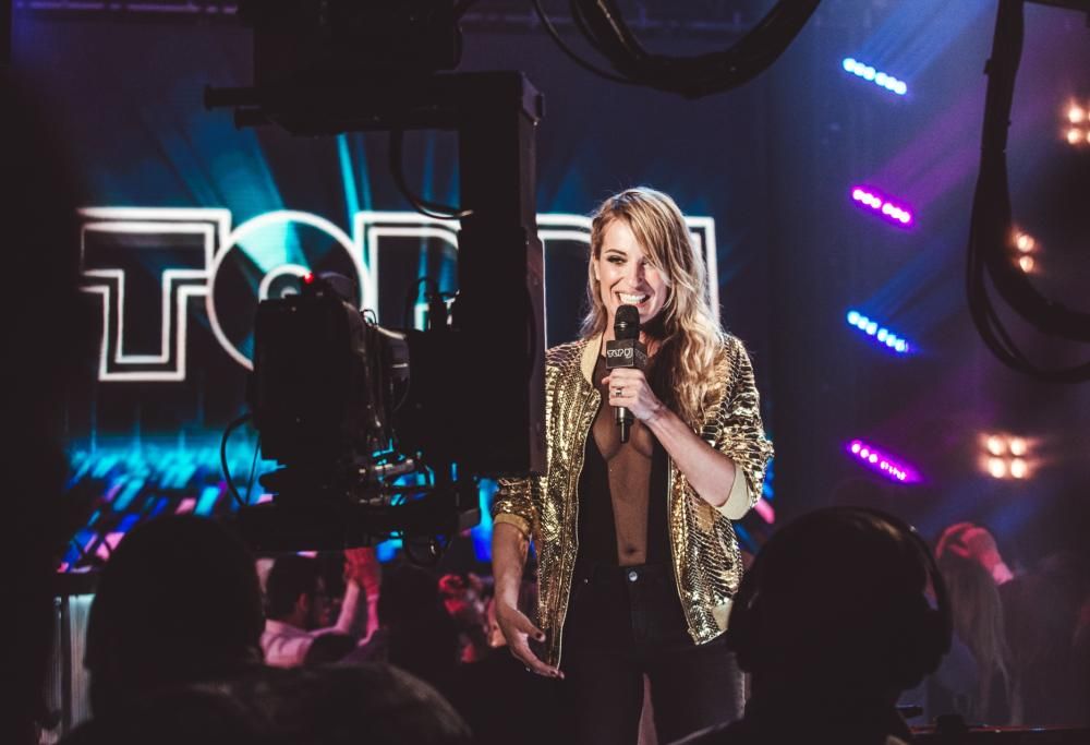 Fabiola splende a TOP DJ