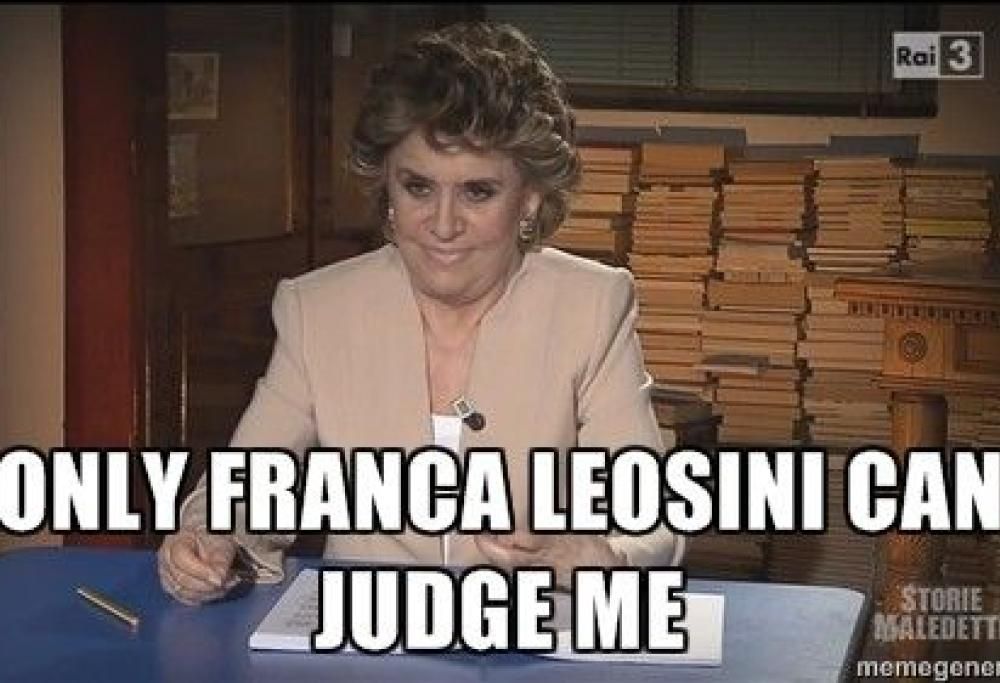 Franca Leosini, ospite a Sanremo, conquista i social ed è amata da tutti