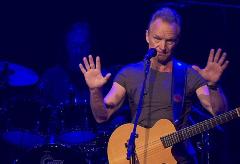 Sting, “Englishman in Paris” per la riapertura del Bataclan
