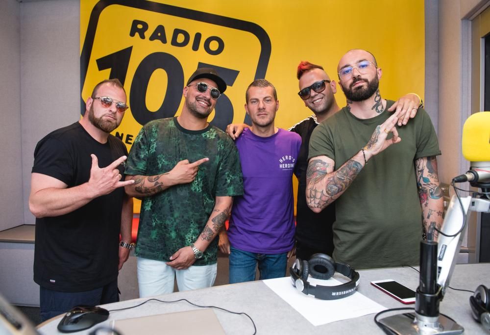 Boomdabash a 105 Mi Casa: le foto dell’intervista