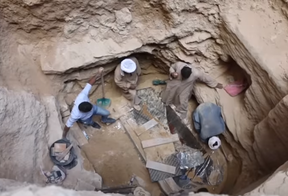 Ecco cosa c’è dentro al sarcofago ritrovato ad Alessandria d’Egitto