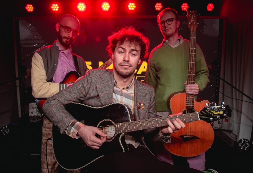 105 Mi Casa Live: le foto dei Pinguini Tattici Nucleari