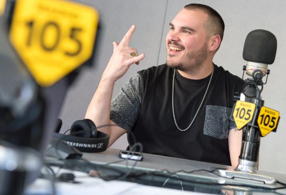 Ensi a 105 Mi Casa, guarda le foto!