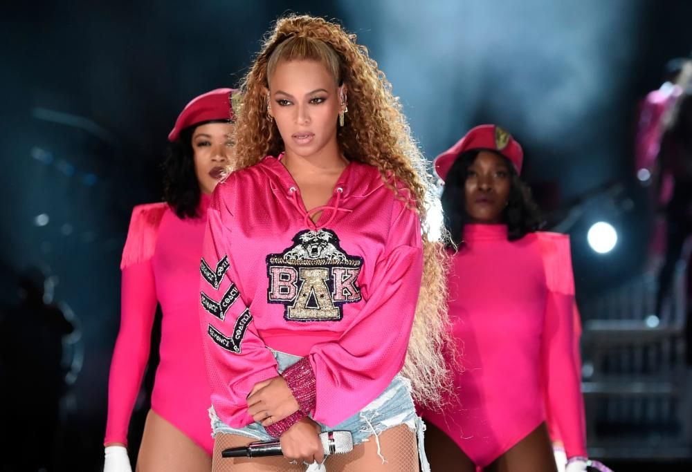 Volete vestirvi come Beyoncé al Coachella? Ora potete!
