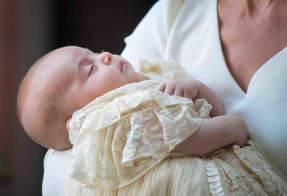 Ecco le foto più belle del battesimo del piccolo Louis di Cambridge