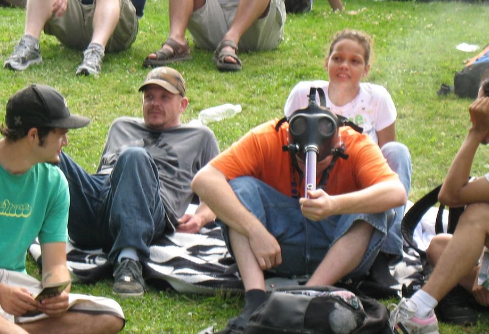 La moda dell’esibizionismo dello sballo spopola tra i giovanissimi sul web